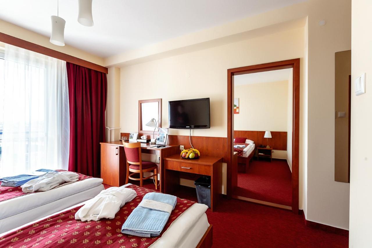 Hotel Senec Aqua Resort - Family Friendly Exterior foto